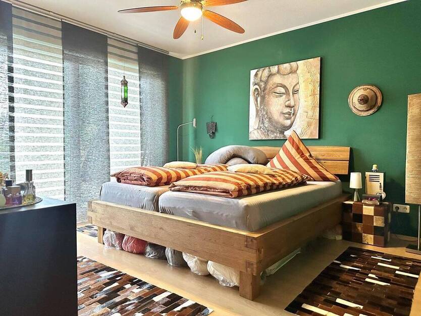 Einziehen und wohlfühlen! - 2 Familienhaus inkl. Garage - gesuchte Wohnlage 6 zimmer