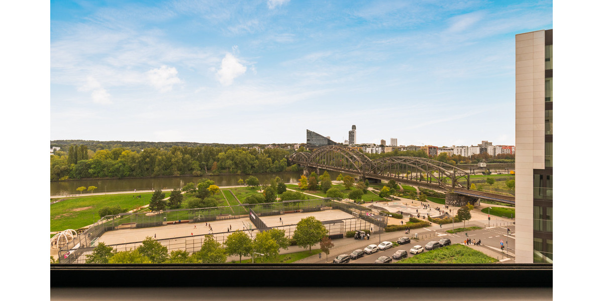 Etagenwohnung Frankfurt am Main Ostend - 2 Zimmer, 69 m&sup2;, 2.650&euro; | Angebot:25690986