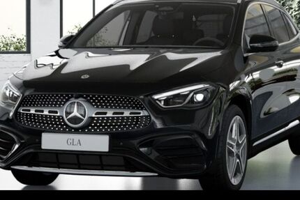Mercedes-Benz GLA 200 9.900 km 44.480 € Frankfurt 60488
