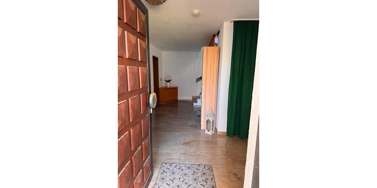 Mehrfamilienhaus, Wohnhaus Gründau - 8 Zimmer, 265 m&sup2;, 500.000&euro; | Angebot:26864149