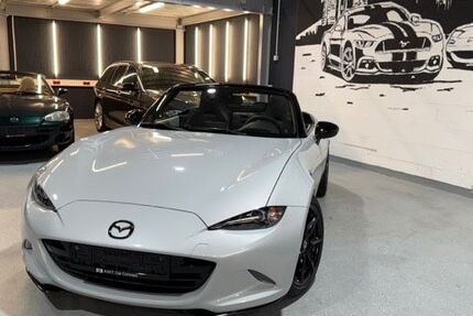Mazda MX-5 74.000 km 20.900 € Eddersheim 65795