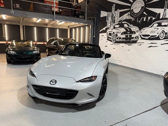 Mazda MX-5 74.000 km 20.900 € Eddersheim 65795