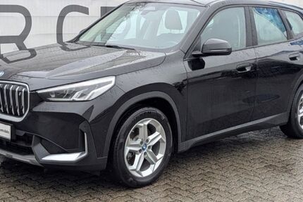 BMW iX1 29.277 km 31.477 &euro; Hainburg 63512