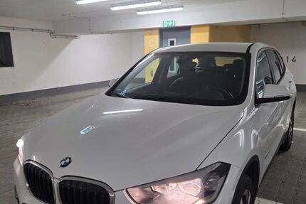 BMW X1 141.000 km 13.390 &euro; Kelsterbach 65451