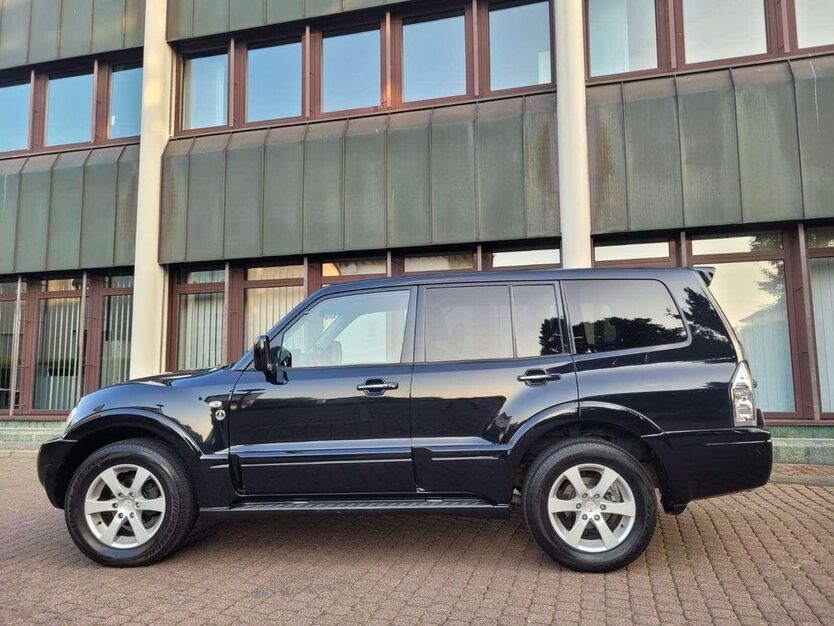 Mitsubishi Pajero 123.000 km 17.900 € Groß Gerau 64521