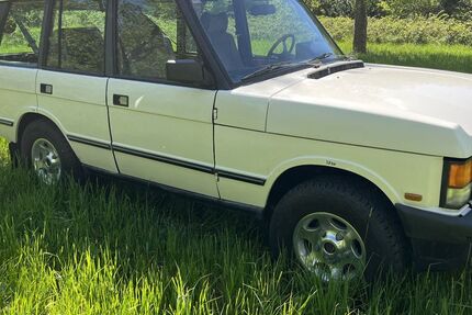 Land Rover Range Rover 186.500 km 19.990 &euro; Frankfurt 65936