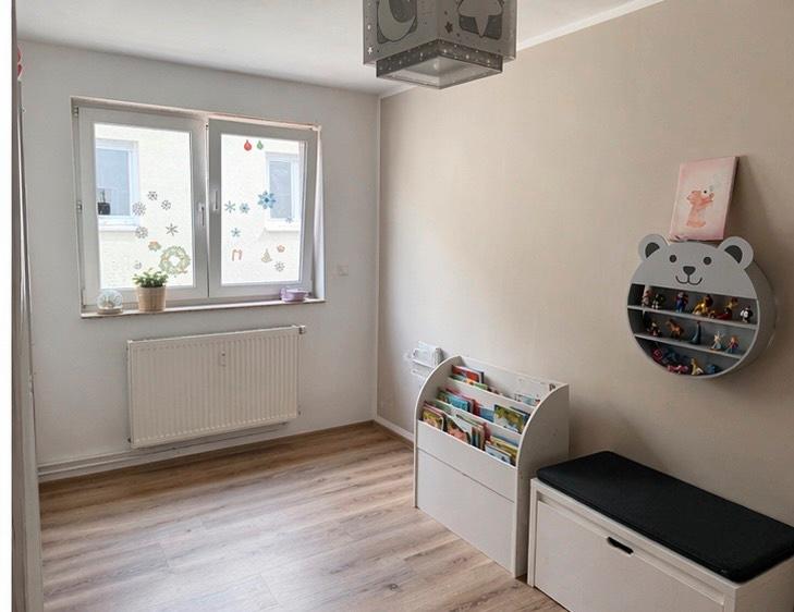 Etagenwohnung Karben - 3 Zimmer, 87 m&sup2;, 1.750&euro; | Angebot:26254518