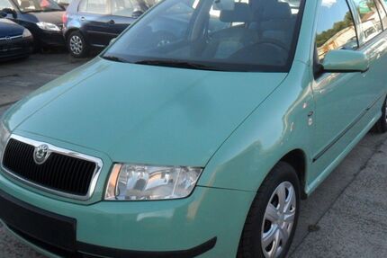 Skoda Fabia 116.169 km 2.300 € Langenselbold 63505