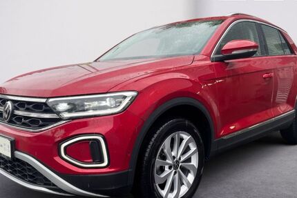 VW T-Roc 14.665 km 27.380 € Bad Soden 65812