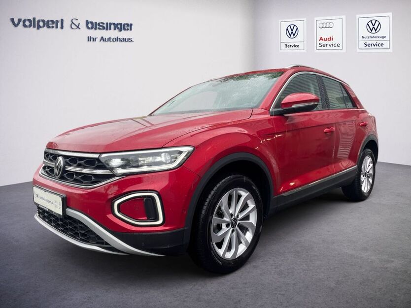 VW T-Roc 14.665 km 27.380 € Bad Soden 65812