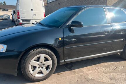 Audi A3 235.134 km 1.500 &euro; Frankfurt am Main 65933