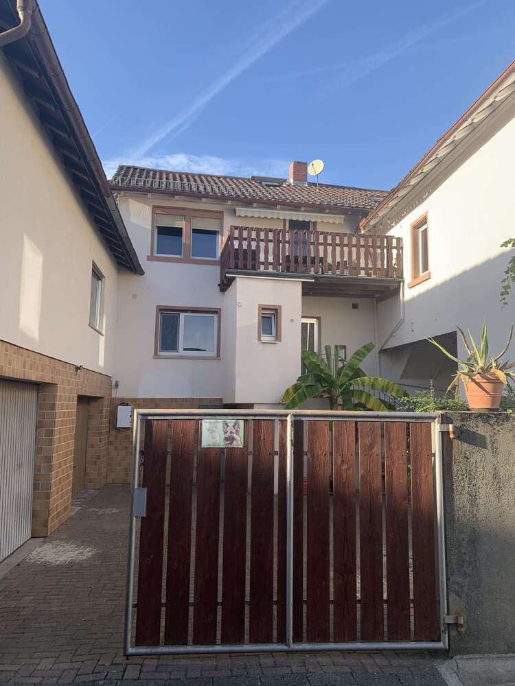 Haus zum Kaufen in Mühltal 499.500 € 261.5 m²