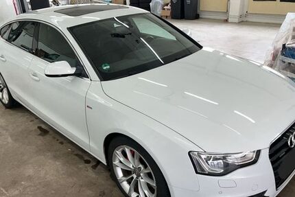 Audi A5 260.000 km 13.900 &euro; Rosbach vor der Höhe 61191
