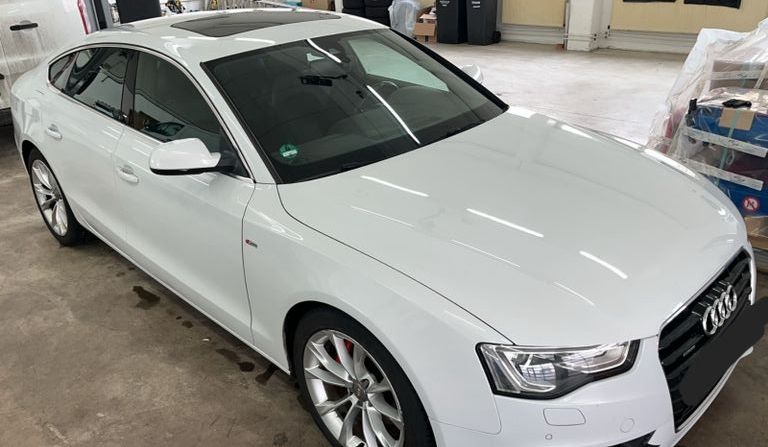 Audi A5 260.000 km 13.900 &euro; Rosbach vor der Höhe 61191