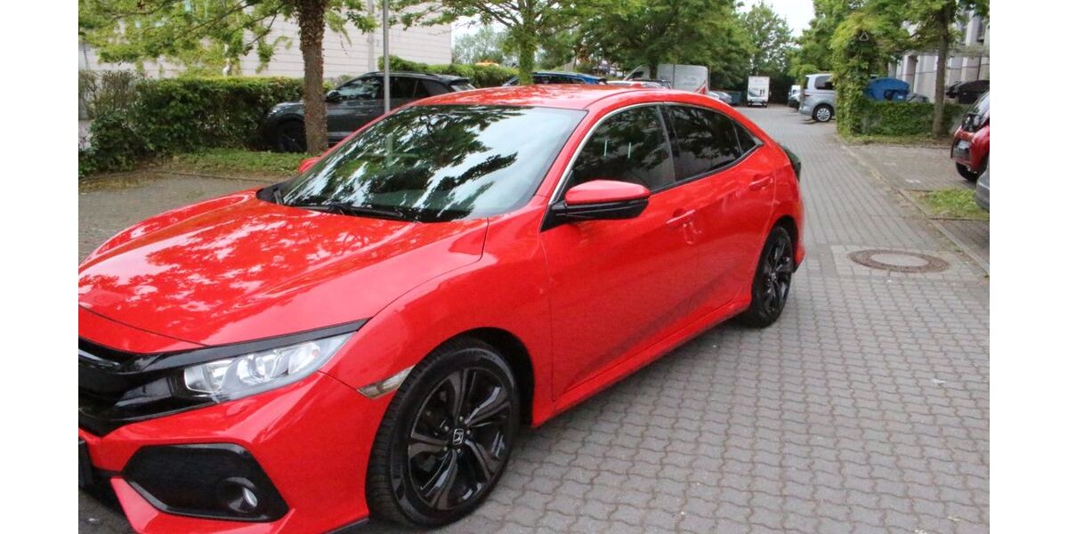 Honda Civic 82.000 km 14.450 &euro; Rüsselsheim 65428