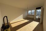 Erstbezug ! Sanierte -1-Zimmer Wohnung mit Küche und Balkon in Frankfurts Innenstadt