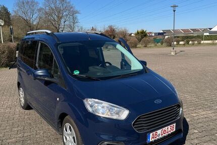 Ford Tourneo Courier