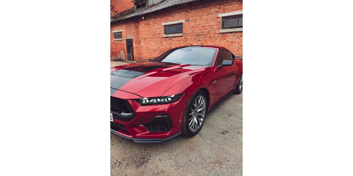 Ford Mustang 16.800 km 41.900 &euro; hanau 63456