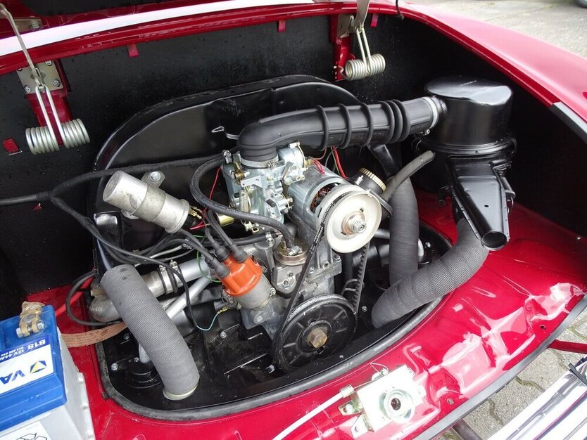Karmann Ghia Cabrio vollständig restauriert