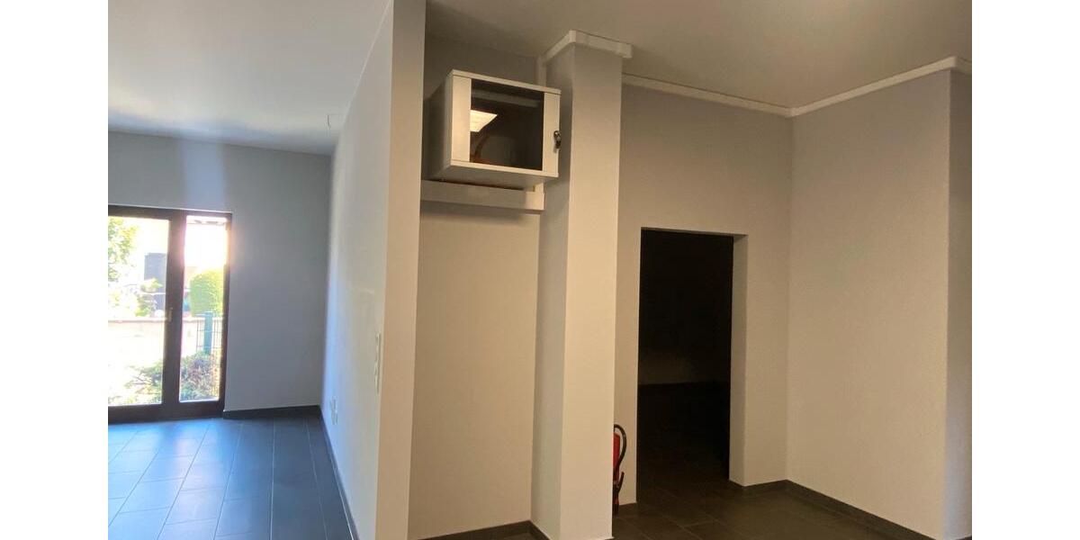 Gewerbefläche als BüroKosmetikstudioPraxis zimmer