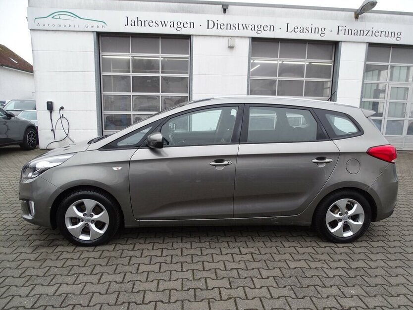 Carens 1,6l Edition 7 Klima, Sitzheizung, AHK, PDC