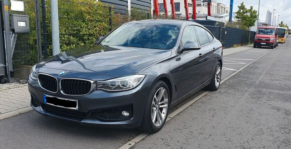 320 Gran Turismo