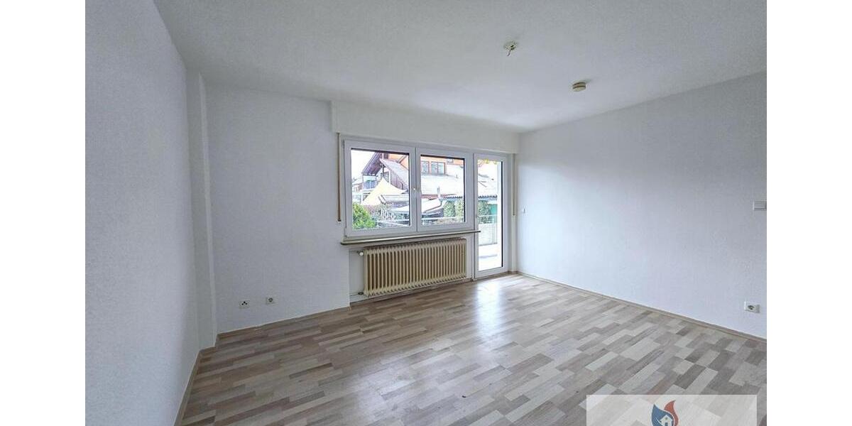 Modernisierte 2 Zimmer Wohnung im Erdgeschoss mit Balkon-Idyll in ruhiger 5-Parteien-Anlage 2 zimmer