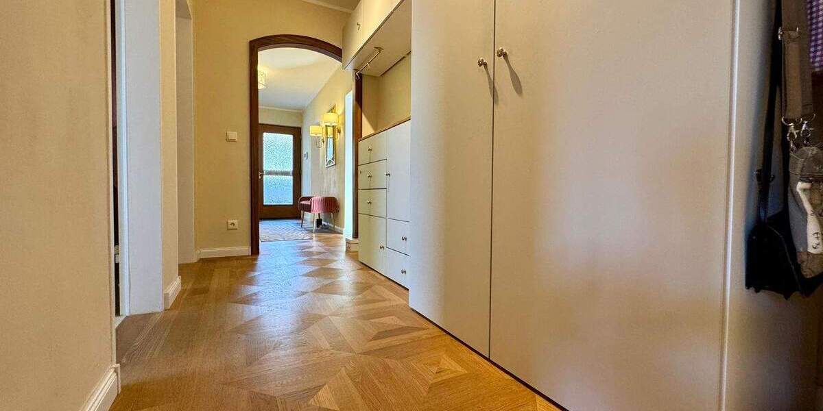 Bungalow Langen Oberlinden - 5 Zimmer, 175 m&sup2;, 1.150.000&euro; | Angebot:25671643