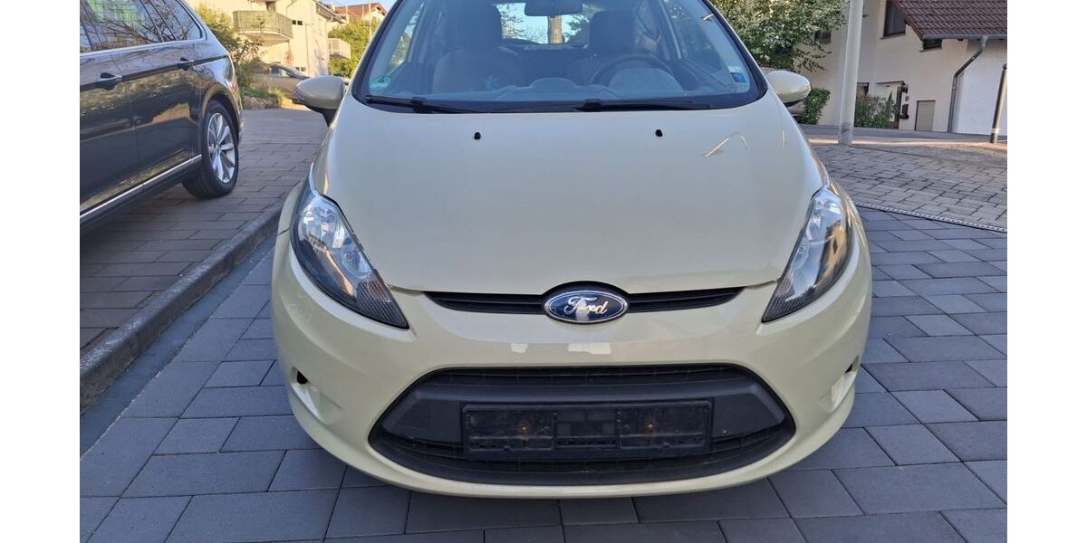 Ford Fiesta 173.000 km 1.490 &euro; Frankfurt 60486