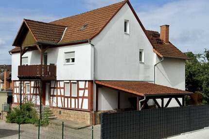 Haus zum Kaufen in Gründau 479.000 € 204 m² 6 zimmer