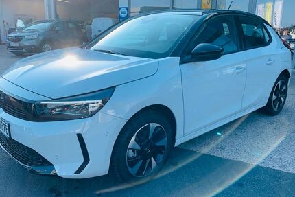 Opel Corsa 1.500 km 31.500 &euro; Bad Vilbel 61118