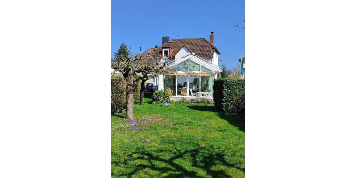 Einfamilienhaus Schwalbach - 5 Zimmer, 130 m&sup2;, 775.000&euro; | Angebot:26256137