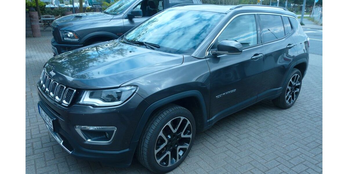 Jeep Compass 61.000 km 18.900 &euro; Mörfelden 64546