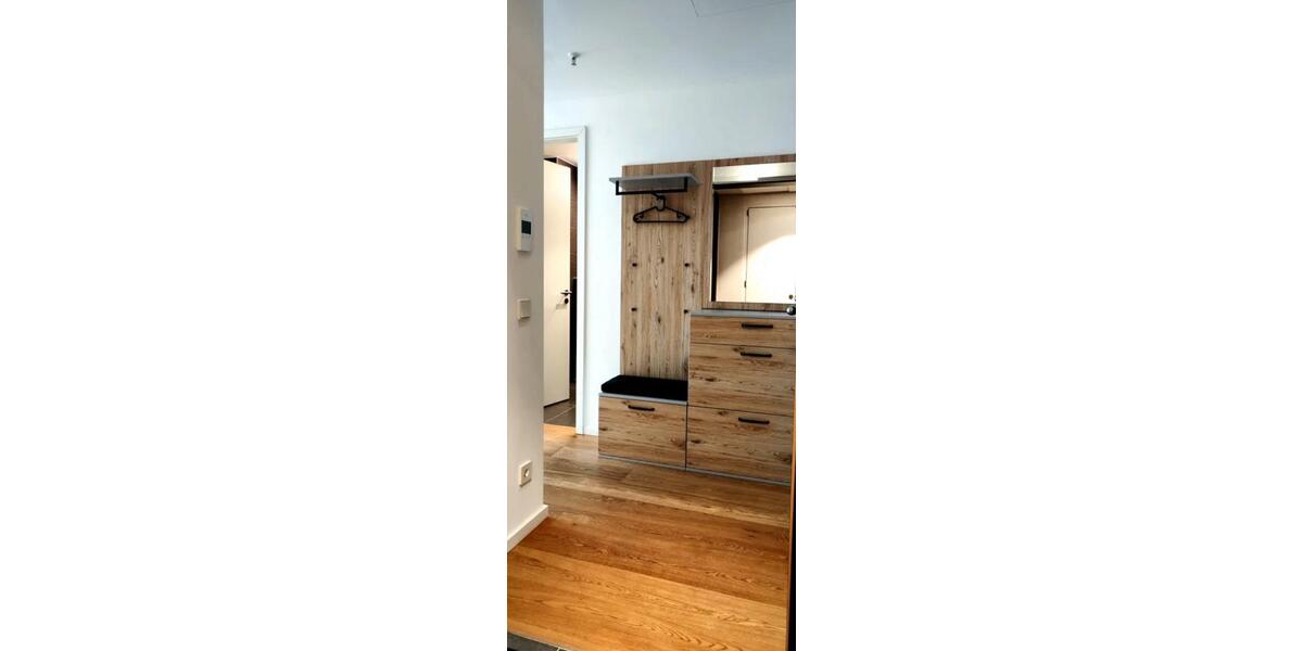 Etagenwohnung Frankfurt am Main Gutleutviertel - 2 Zimmer, 62 m&sup2;, 2.080&euro; | Angebot:26679028