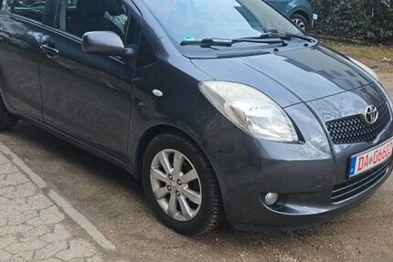 Toyota Yaris 280.680 km 2.600 &euro; Darmstadt 64295