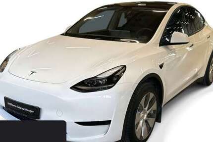 Tesla Model Y 59.095 km 31.100 &euro; Hanau 63457
