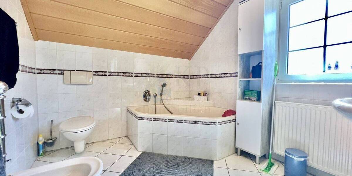 Einfamilienhaus Eppstein - 3 Zimmer, 113 m&sup2;, 769.000&euro; | Angebot:26173303