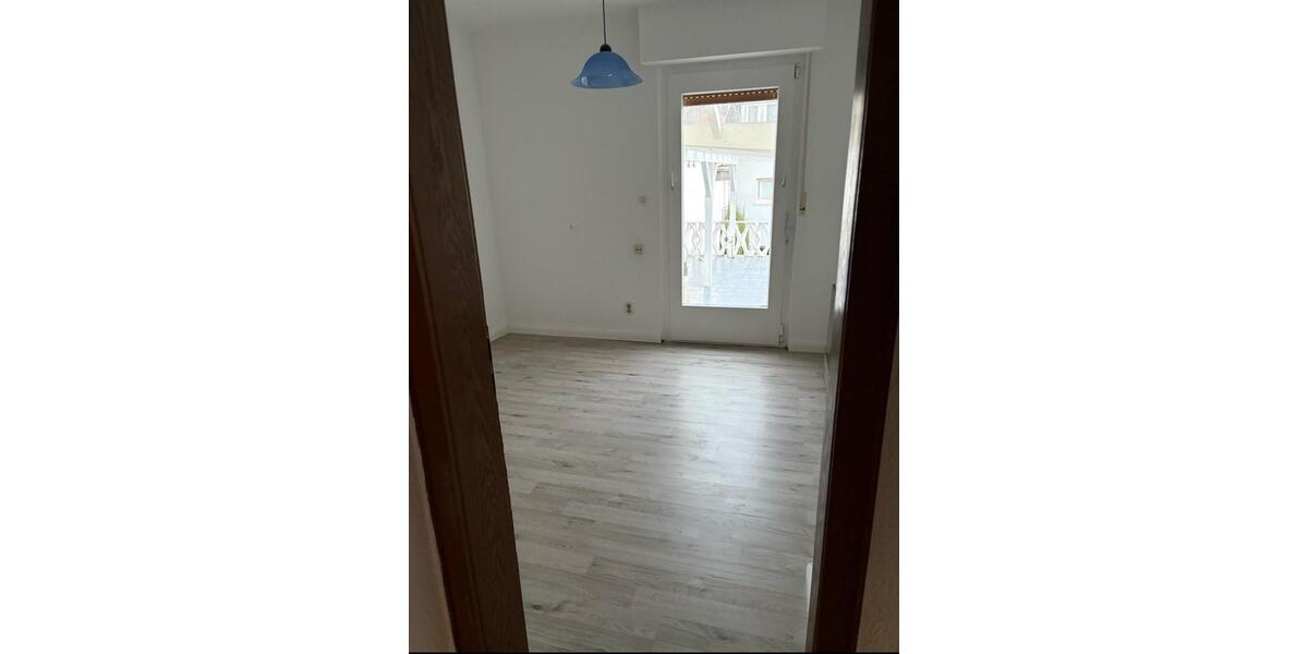 2 FamilienHaus zu vermieten für Familie oder Monteure 8 zimmer