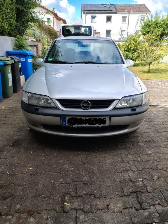 Opel Vectra 77.900 km 3.200 € Dieburg 64807