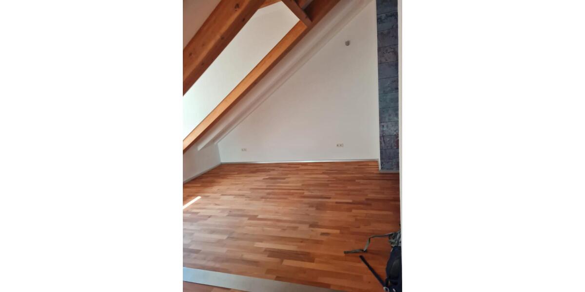 Dachgeschoßwohnung Langen (Hessen) - 3.5 Zimmer, 92 m&sup2;, 375.000&euro; | Angebot:26367969