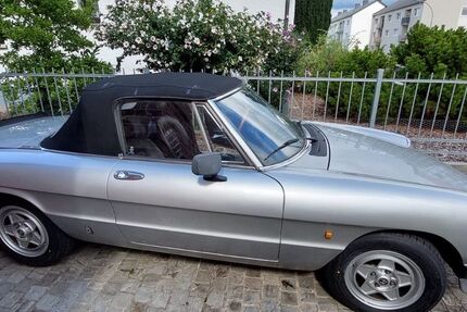 Alfa Romeo Spider 75.689 km 18.500 &euro; Seligenstadt 63500