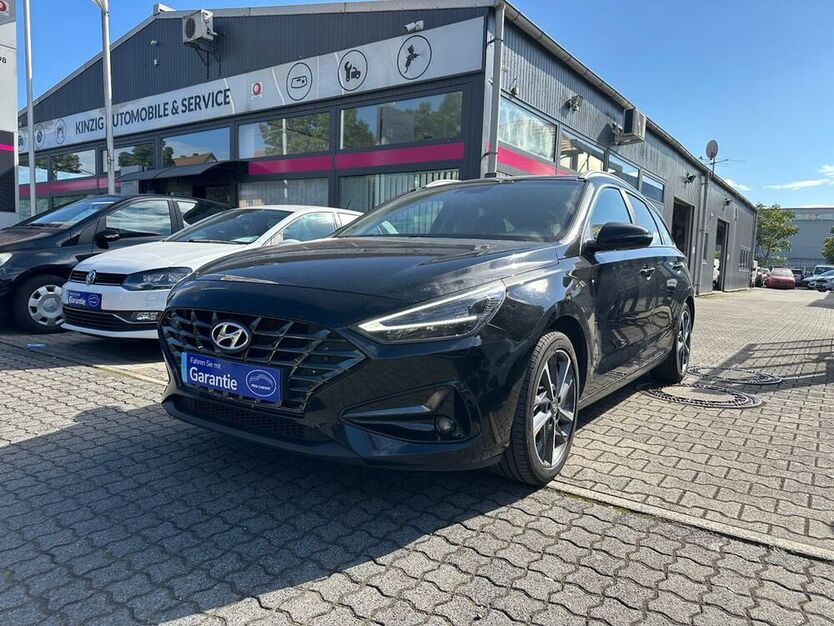 i30
