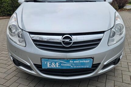 Opel Corsa 121.500 km 2.990 &euro; Frankfurt amMain 60386