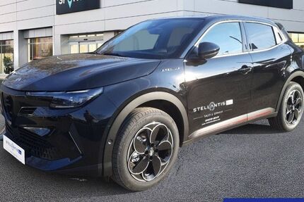 Alfa Romeo Junior 12.900 km 28.980 € Frankfurt 60314