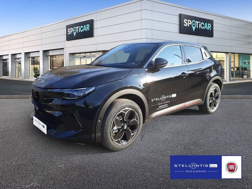 Alfa Romeo Junior 12.900 km 28.980 € Frankfurt 60314