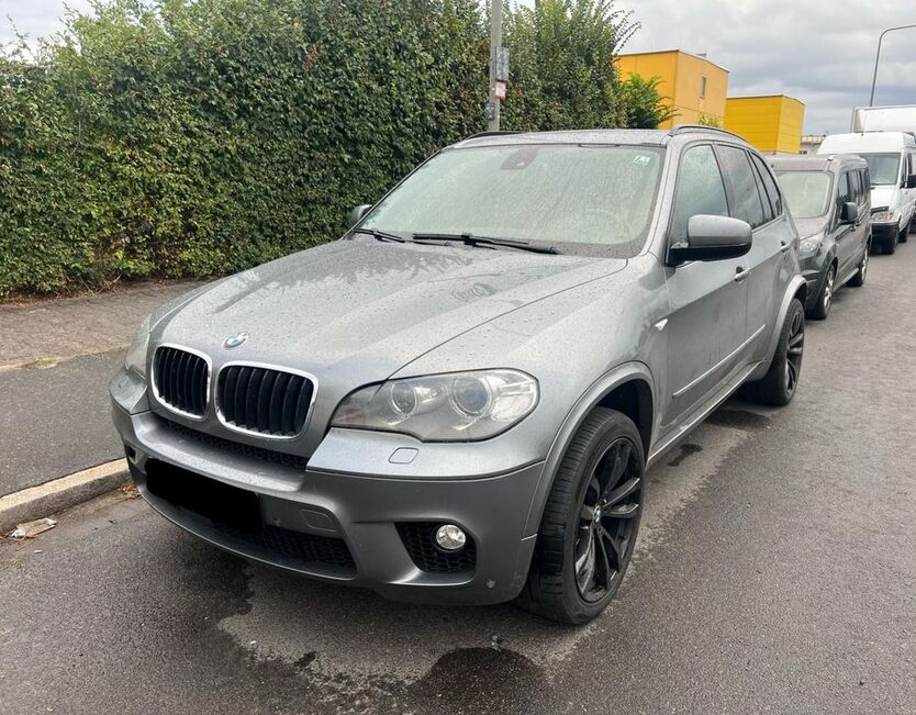 X5