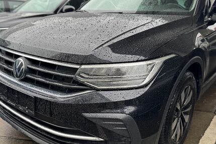 VW Tiguan 27.291 km 29.850 &euro; Frankfurt am Main 65936