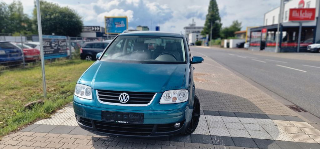 VW Touran 90.000 km 7.200 € Dietzenbach 63128