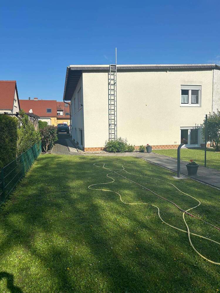 Haus zum Kaufen in Friedberg 660.000 € 204 m²