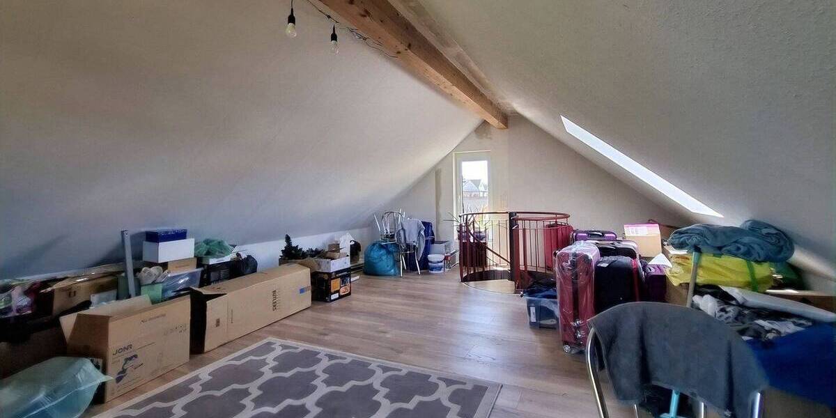 Mehrfamilienhaus, Wohnhaus Rosbach Nieder-Rosbach - 8 Zimmer, 217 m&sup2;, 695.000&euro; | Angebot:26609055